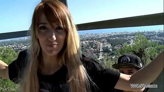 Громкую рыжую милфу грубо пробурили аның задницу бу публике