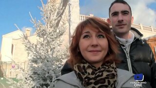 Muda dan cantik dia adalah fucked oleh teman lelakinya