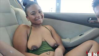 Пычрак Шлюха трахается урамда